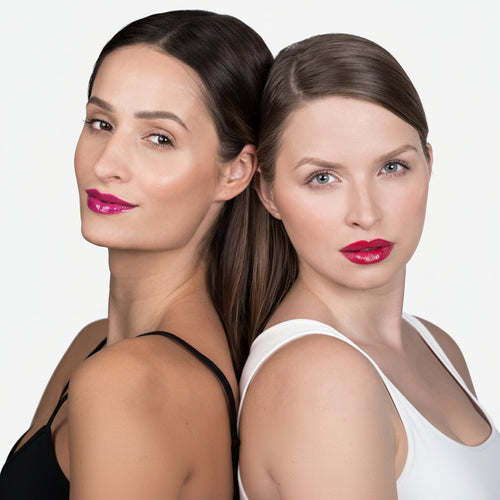 Facevolution Lip Booster 5 ml showcased by two models with visibly fuller and defined lips